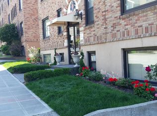 2329 10th Ave E, Seattle, WA 98102