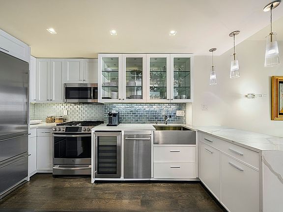 3rd image of 222 Central Park S #22