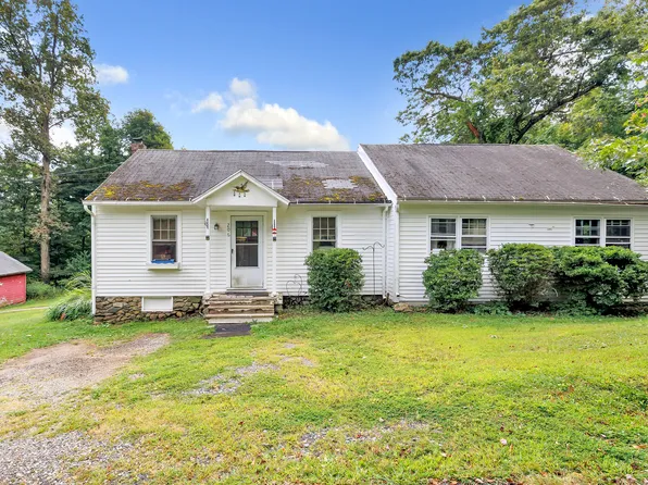206 Cook Lane, Beacon Falls, CT 06403