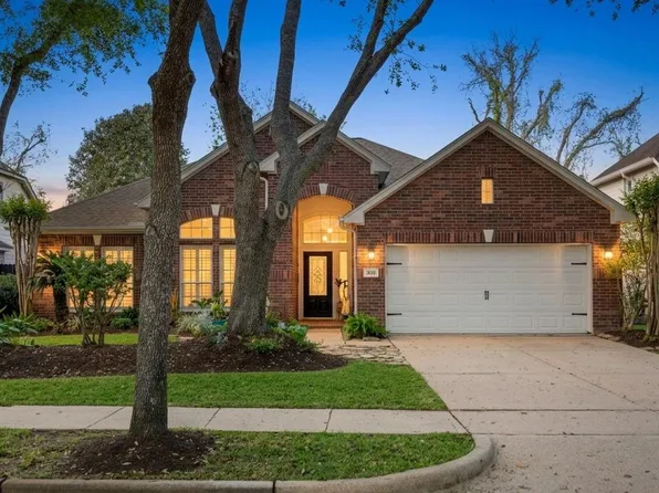 3010 Five Oaks Dr, Missouri City, TX 77459