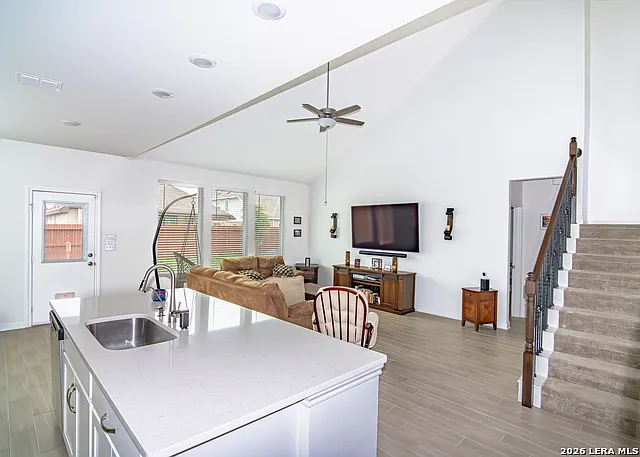 149 Mallorys Way — Photo 5