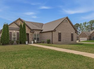 1013 Mark Cir, Jonesboro, AR 72404