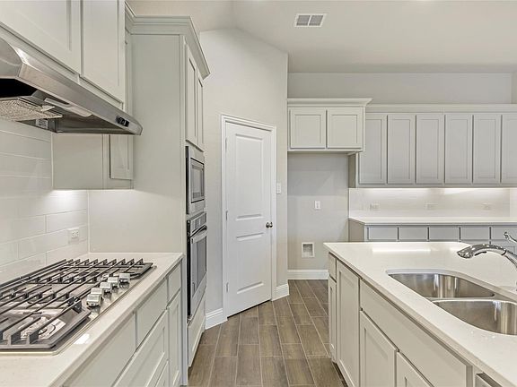 2nd image of 429 Charlie Ct