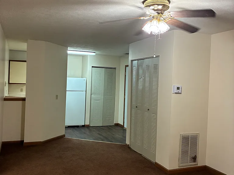 905 Tyler St #10 — Photo 6