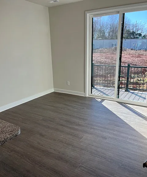 8008 Pinot Ln — Photo 3