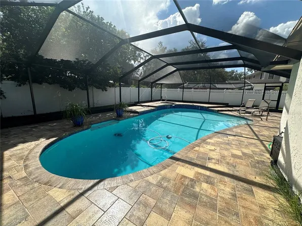 2806 Ormandy Ct, Tampa, FL 33618