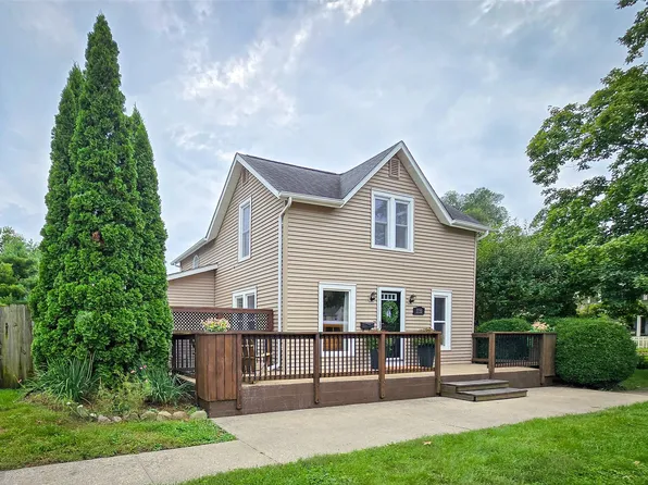 1135 Court St, Adel, IA 50003