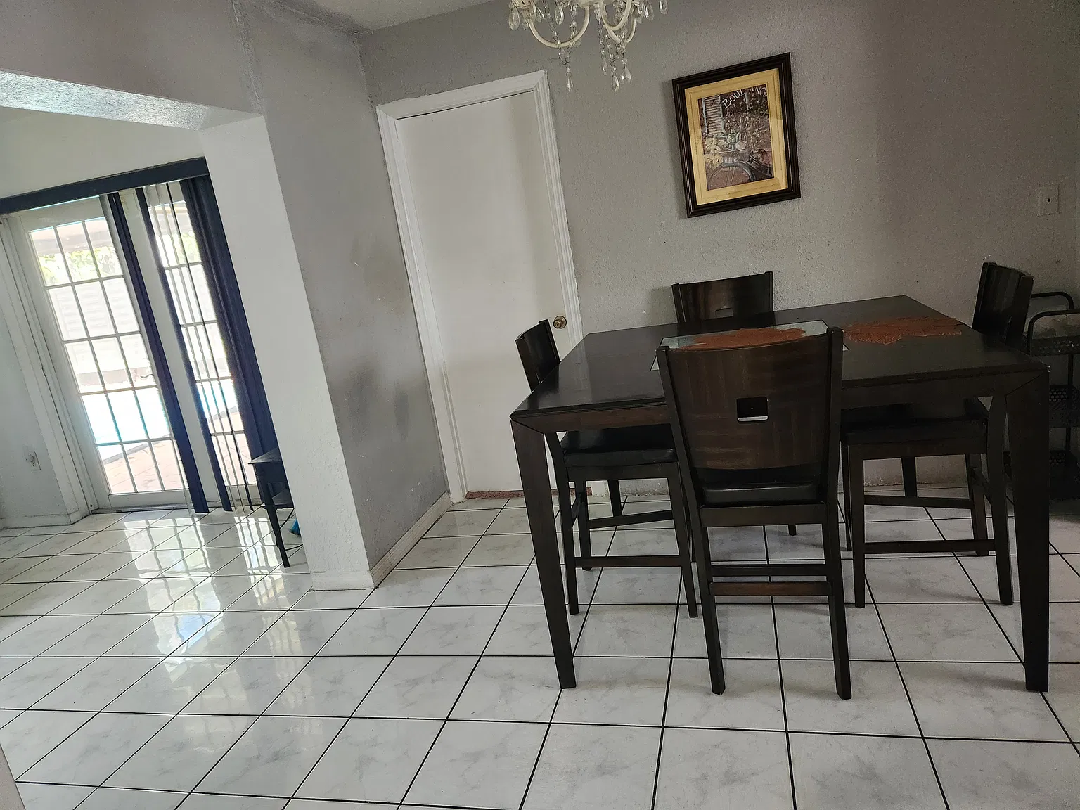 SW 38th Ter, Fort Lauderdale — Photo 4