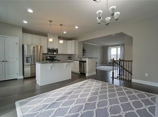101 Bayside Ct, South Amboy, NJ 08879