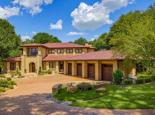 6816 Oak Hill Dr, Fort Worth, TX 76132
