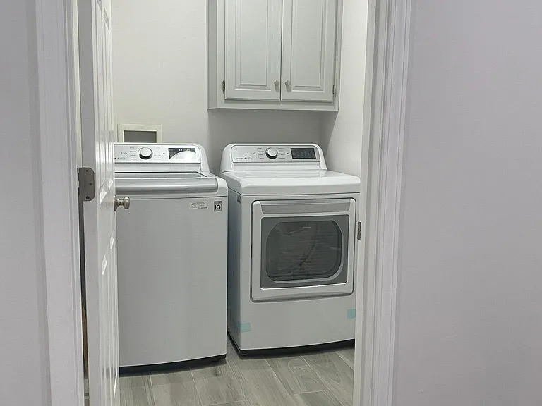 5101 NW 57th Pl — Photo 21