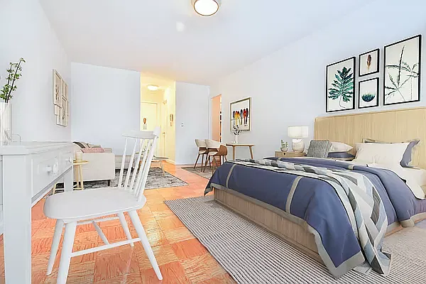 Rented by Platinum Forbes Global Properties | media 2