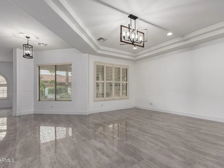 4711 E Buckboard Ct — Photo 8