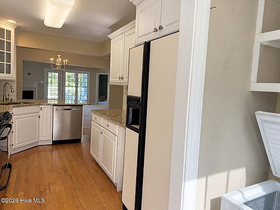 4th image of 175 N Knoll Road