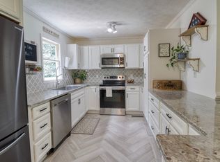 660 Sunflower Trl, Ellijay, GA 30536