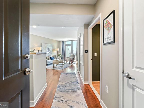 3rd image of 555 Massachusetts Ave NW APT 1419