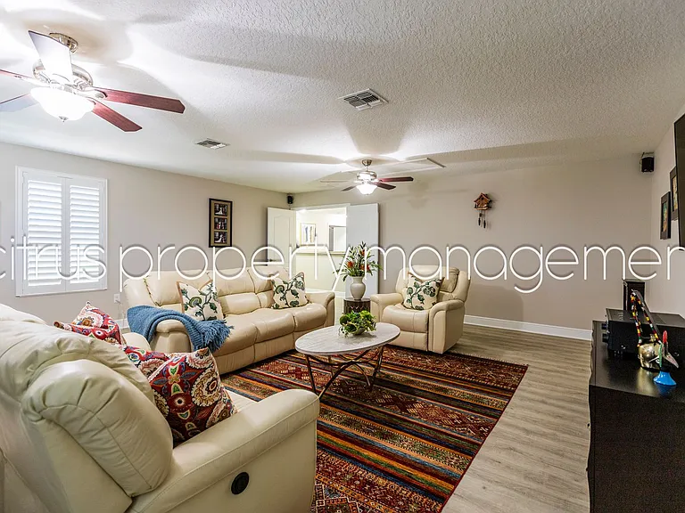 2052 Solar Dr — Photo 19
