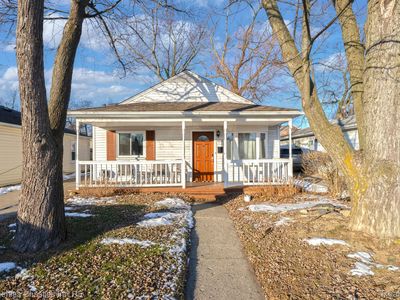 126 S Campbell Rd, Royal Oak, MI, 48067