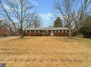 124 Gilbert Rd, Gilbertsville, PA 19525