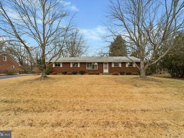 124 Gilbert Rd, Gilbertsville, PA 19525