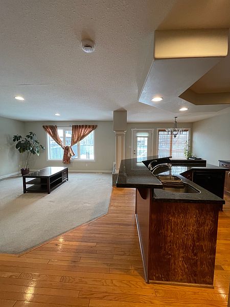 Edmonton House for rent - 3 Bedrooms — photo 14