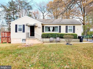 6913 Presley Rd, Lanham, MD 20706