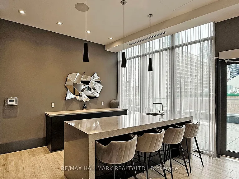 403 Church St #1506 — Photo 17