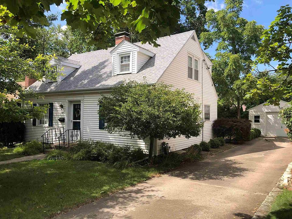 1st image of 1107 W Northcrest Ave
