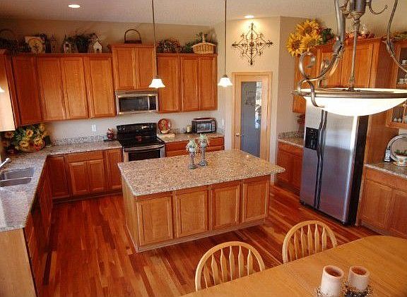 5th image of 2522 Sandstone Dr