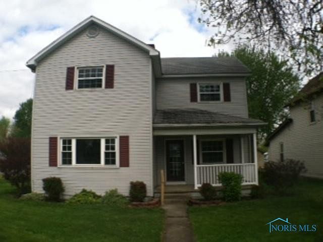 1st image of 412 N Main St