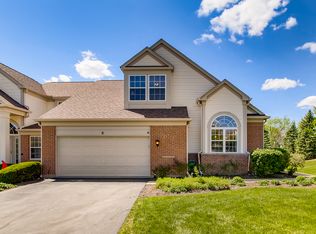 6 Waterfront Ct, Algonquin, IL 60102