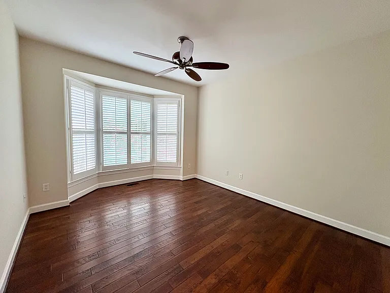 1151 Fieldview Dr — Photo 9