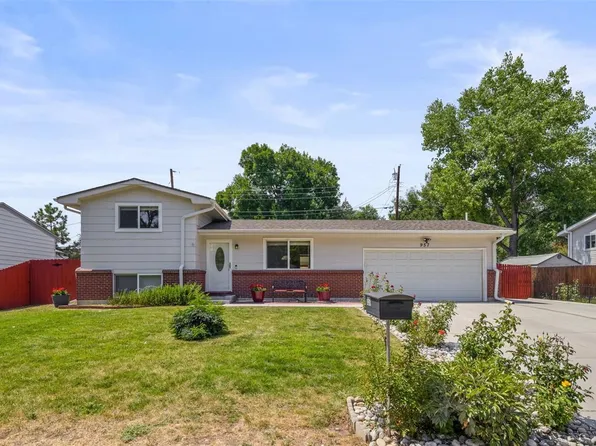 957 S Owens Court, Lakewood, CO 80226