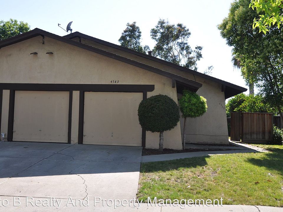 1st image of 4543 Wessex Dr