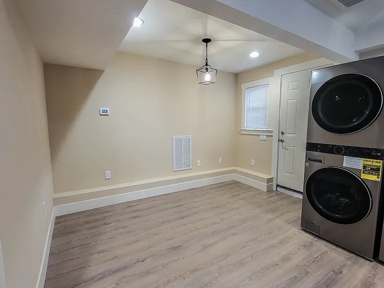1442 Alcatraz Ave #1442 — Photo 9