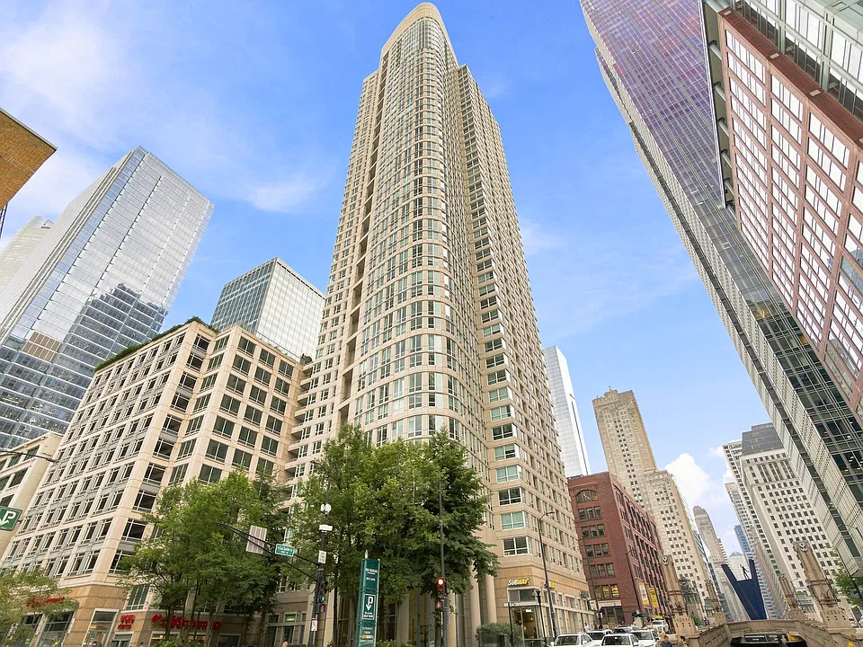 345 N La Salle Dr #1803