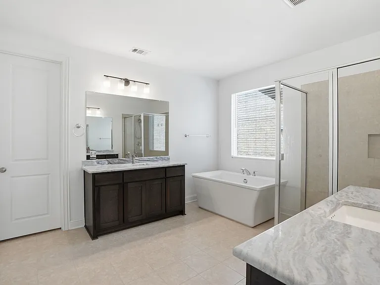 2788 Walker Way — Photo 13