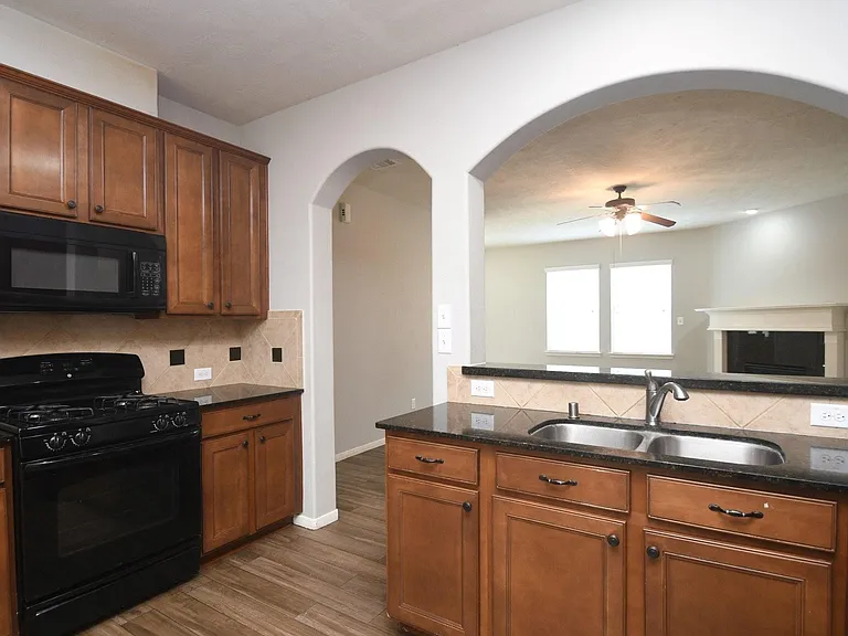 14319 Heath Falls Ln — Photo 13