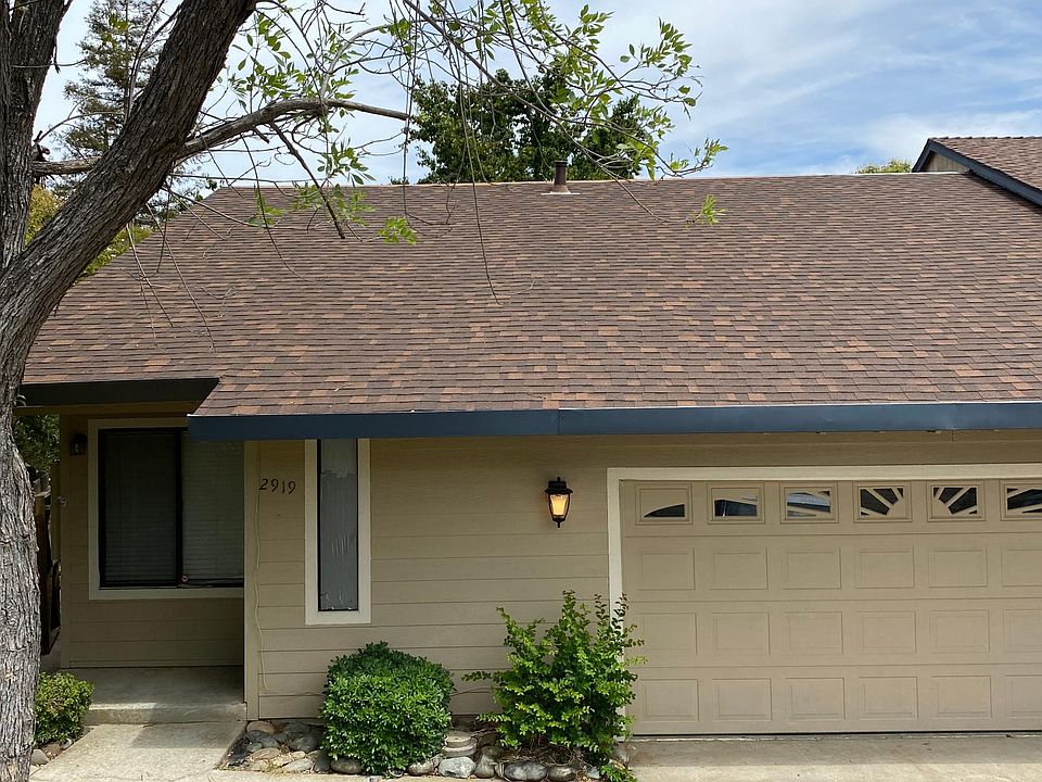 1st image of 2919 Merriam Ln