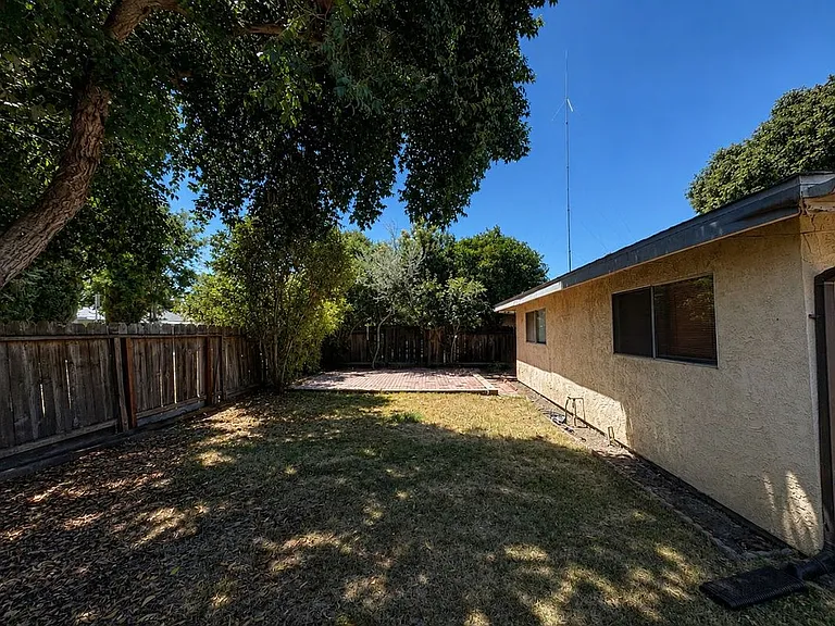 3440 La Jolla Way — Photo 22