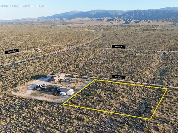 E Ave W #13, Llano, CA 93544