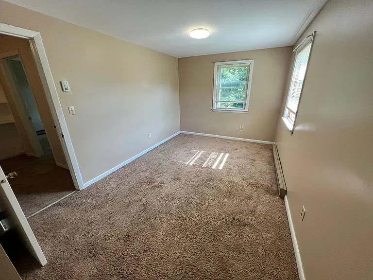 22 Hadley Road — Photo 16
