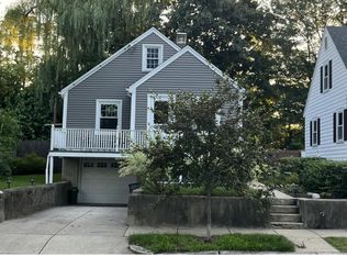 88 Derby Rd, Melrose, MA 02176