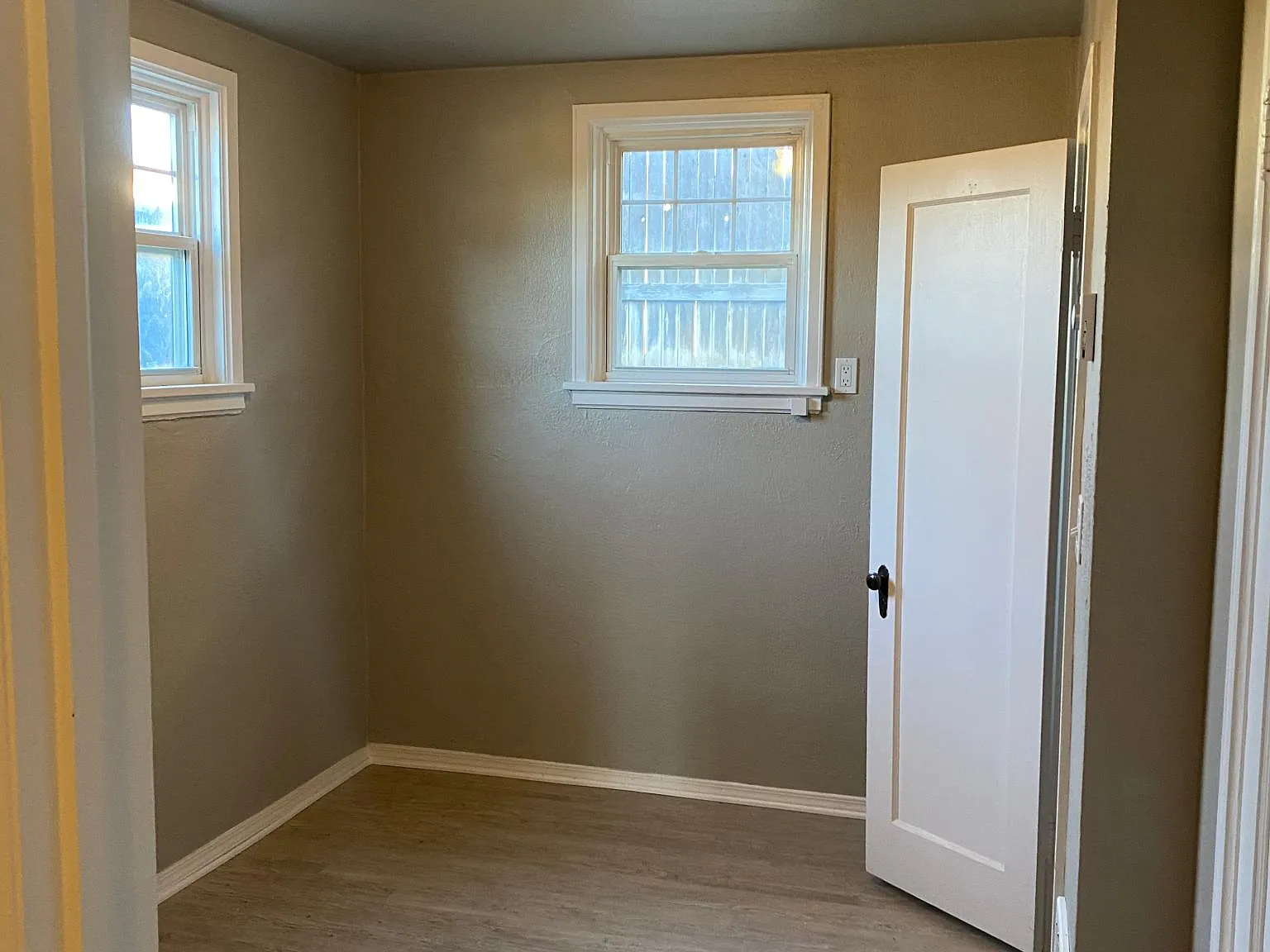 1 bed, 600 sqft, $1,050 — Photo 3