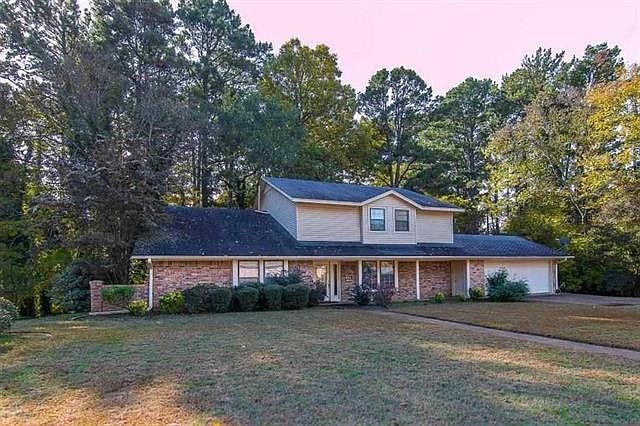 1st image of 634 Town Oaks Cir