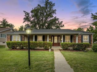 1657 Schulte Rd, Saint Louis, MO 63146