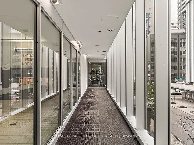 40 Nepean St #2102 — Photo 34
