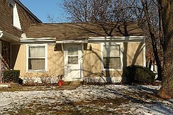 2nd image of 207 Winfield Ct