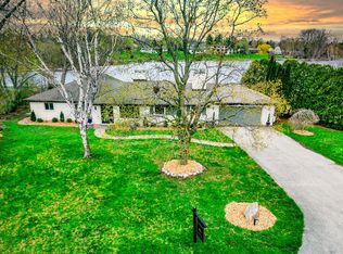 6926 Valley Spring Rd, Bloomfield Hills, MI 48301