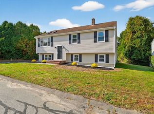 48 Valley View Dr, New Bedford, MA 02740